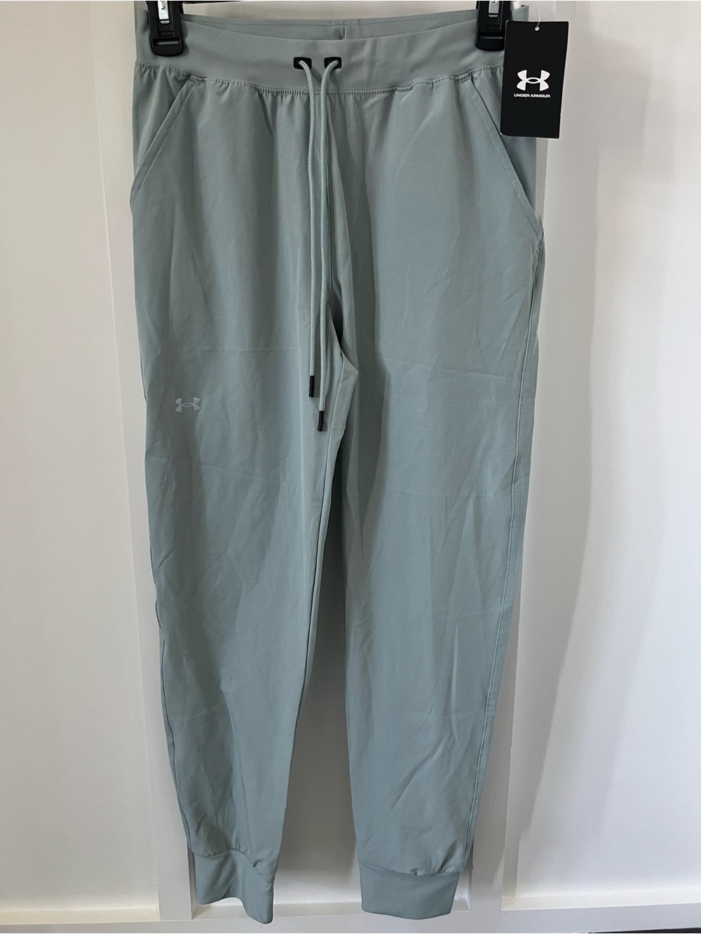 Under Armour Women’s Sage Green Jogger Sweatpants